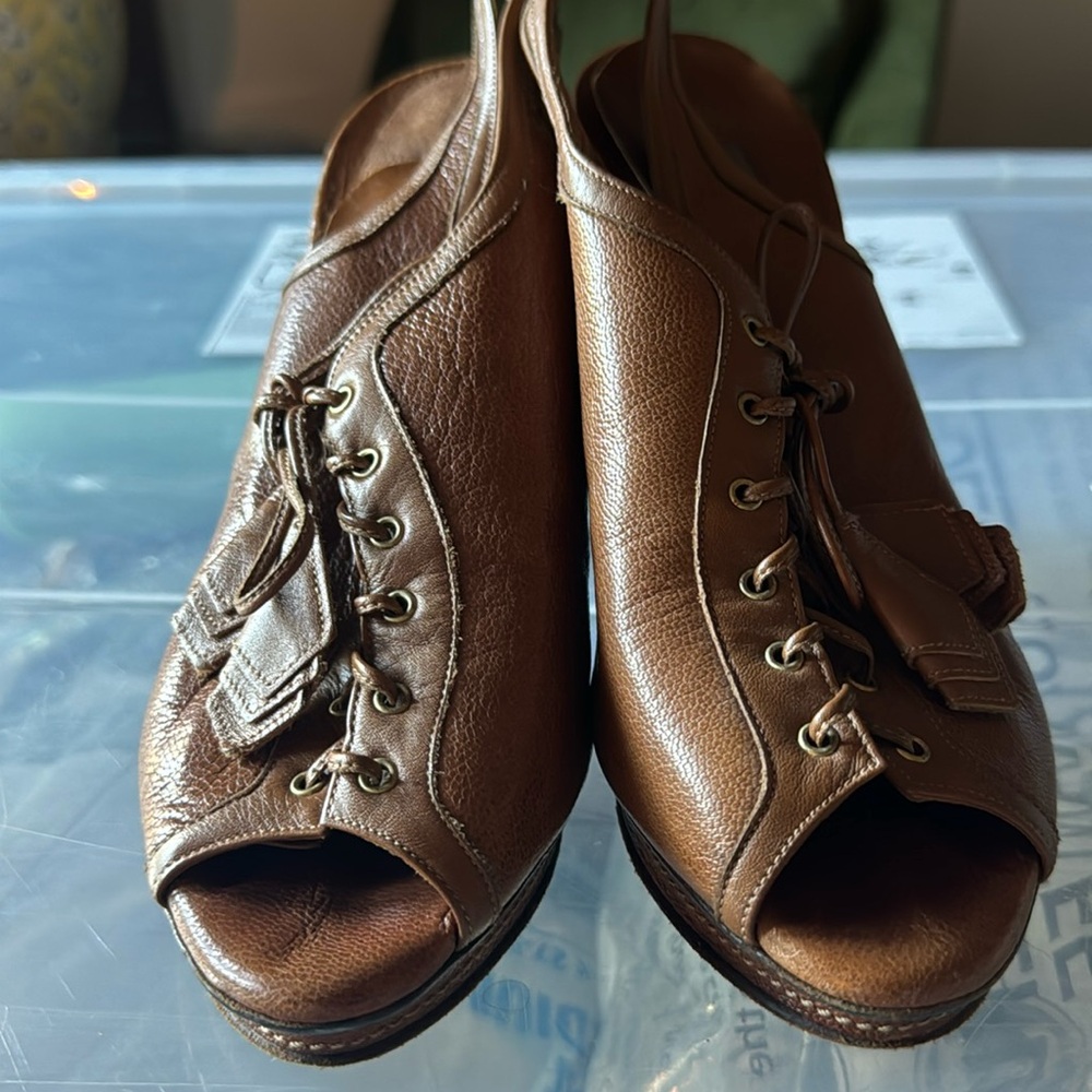 Incredible Italian designer Hollywould